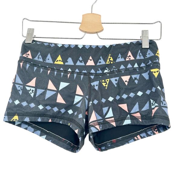 Fleo Womens Active Workout Training Fitness The Point Print Shorts Size S Black - Picture 1 of 5